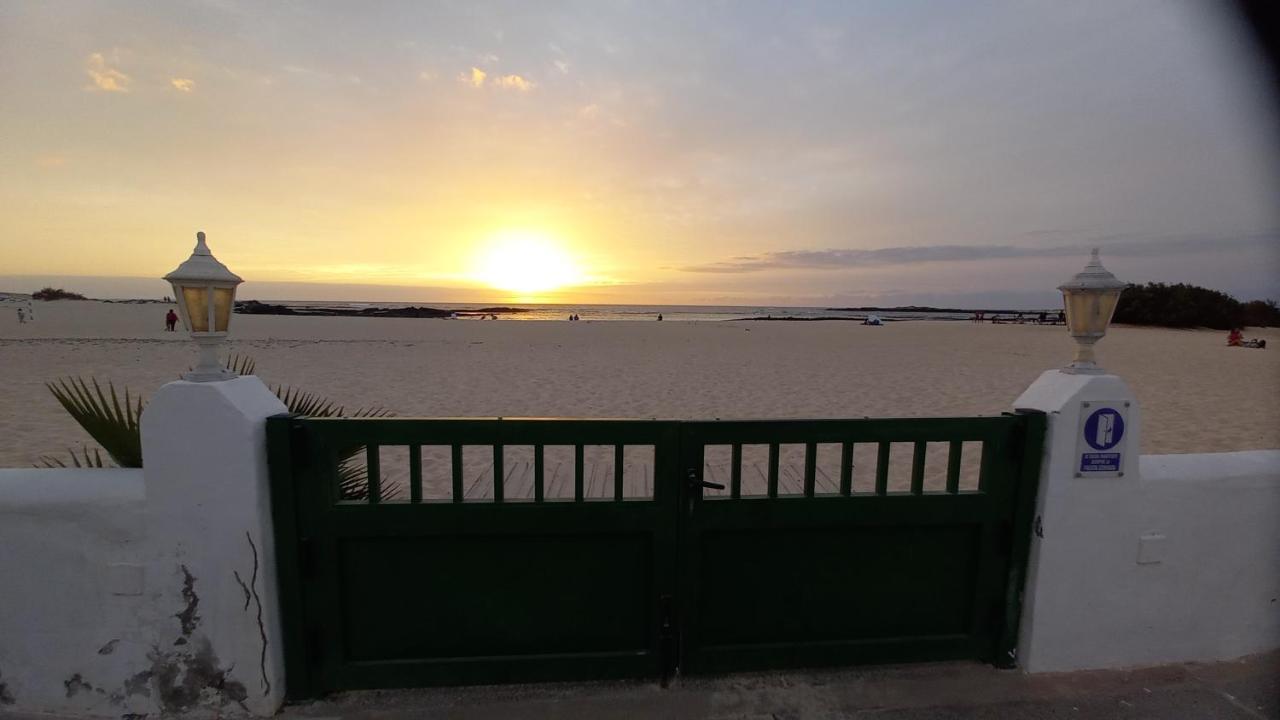 Cotillo El Sueno - Appartamento Fronte Spiaggia Vista Mare מראה חיצוני תמונה